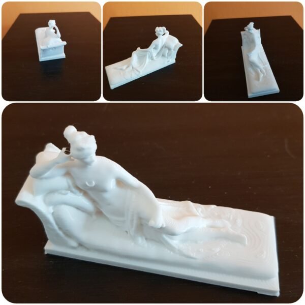 Pauline Bonaparte as Venus Victorious Statue