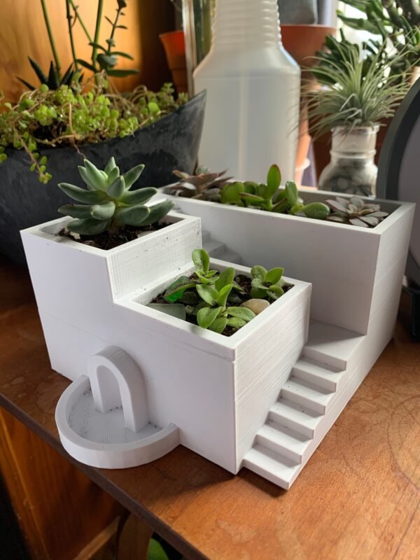 Villa Succulent Plant Pot - Desk Planter