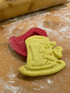 New Year Cookie Cutter - Hat With Cloverleaf 3d printed