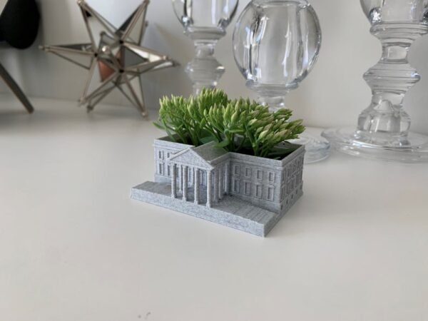 USA WHITE HOUSE Replica Miniature Model Planter Vase