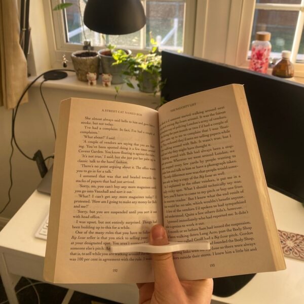 Book ring - One hand book holder - Thumb holder - 3D printed White