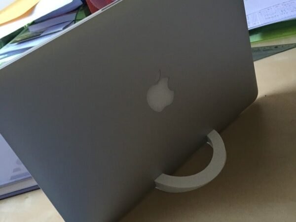 Laptop Vertical Stand Mac book Pro Upright Display