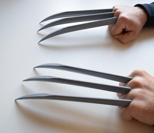 Logan 2017 - Set of Wolverine Claws (Movie Accurate - 3D Printed)