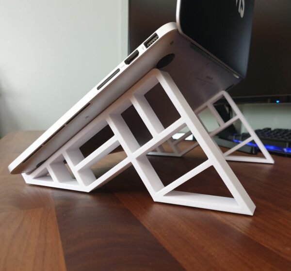 3D Printed Geometric Laptop Macbook Stand Mount Dock Multiple Colours Non-Slip Rubber Feet Storage Accessory