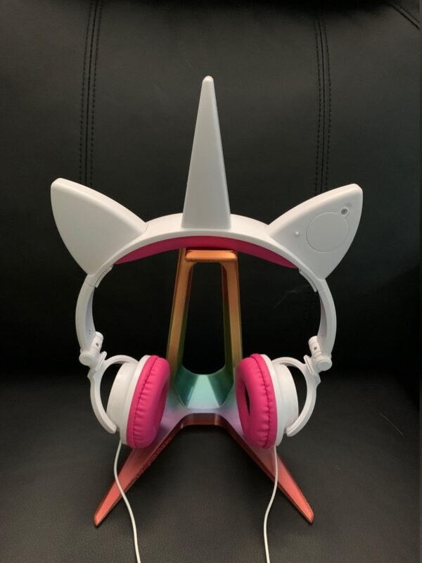 SPECIAL ADDITION Headphone Stand RAINBOW VARIANT Minimalistic Headphone Stand is a heavy-duty universal headphones stand. While weighing about 167 gm; the sturdy infill, one-piece construction, and even weight distribution allow it to support even the heaviest sets of headphones with ease.