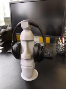 Easter Island Moai Statue Headphone Rack Pacific / Polynesian Archipelago-Themed Headset Hanger Stand