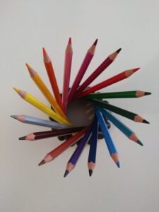 Hyperboloid pen pencil holder