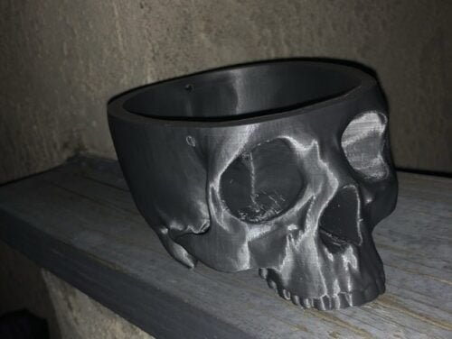 Hanging Skull Plant Pot for Home and Garden Decor