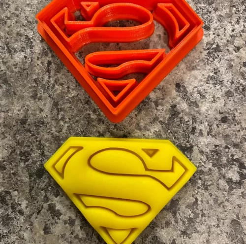 DC Super Hero cookies Superman Cookie Cutter Set of 2