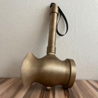 Beta Ray Bill's Stormbreaker Mjolnir Weapon Cosplay