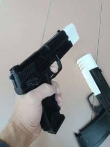 Lara Croft Pistol From Tomb Raider Replica Kit