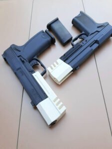Lara Croft Pistol From Tomb Raider Replica Kit